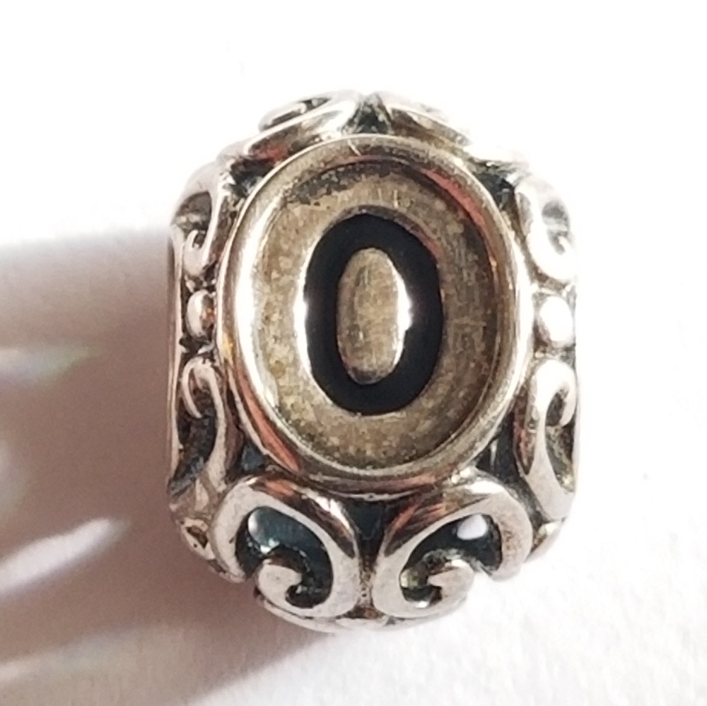 Chamilia Authentic Sterling Silver Charm Initially Speaking O 2020-0740